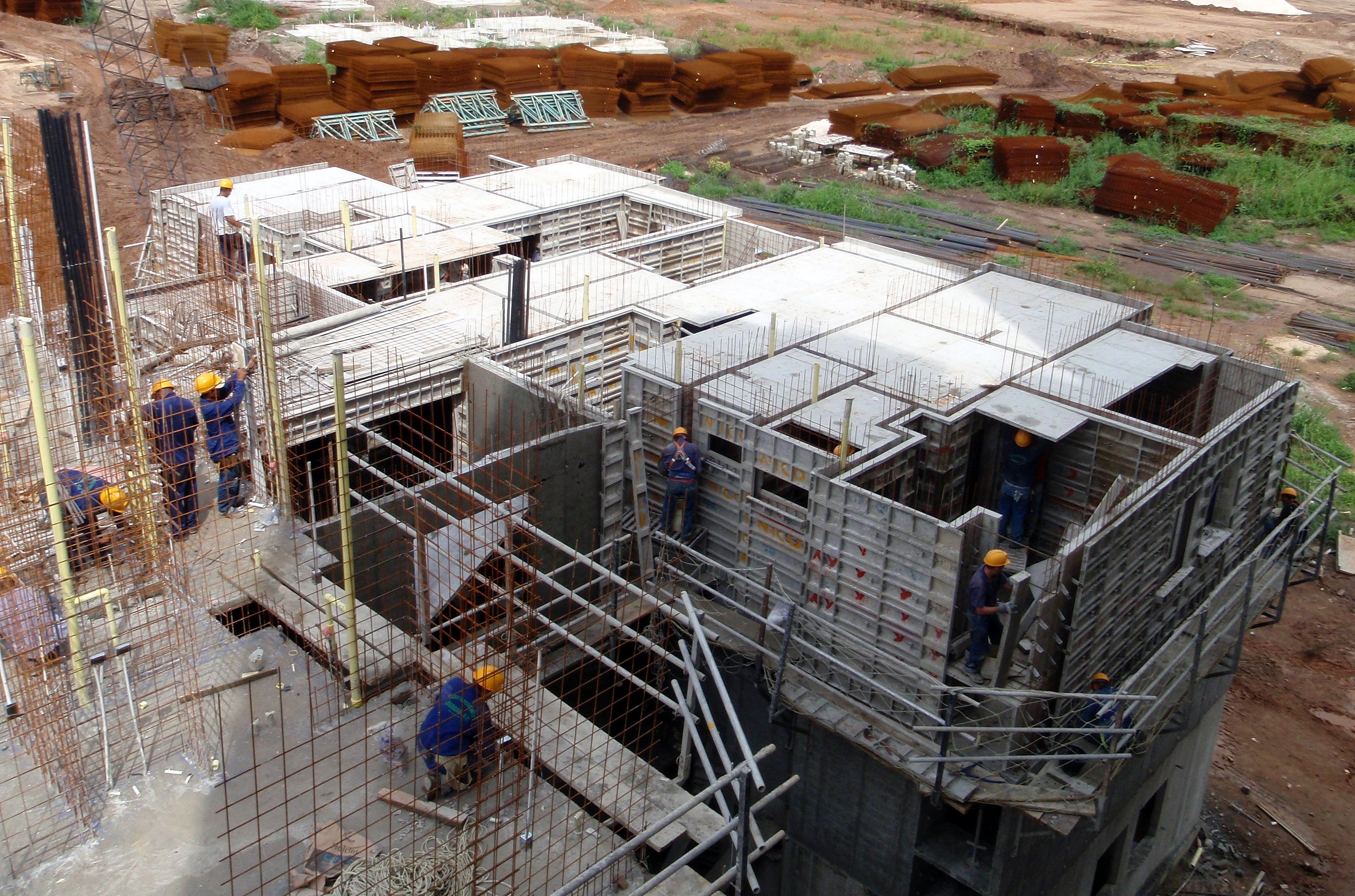 Aplicaciones del Georadar 2 Concrete Formwork compressor